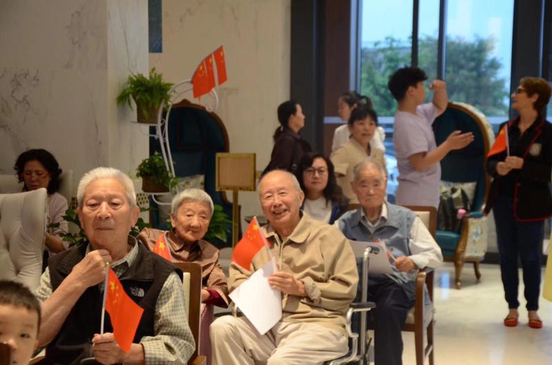 National Day and Mid-Autumn Festival wishes, image 3 of 4