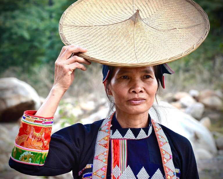 Woman from the "flower-waisted" Dai ethnic minority