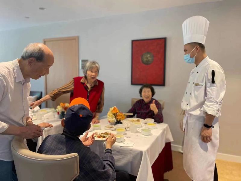 Food, dignity and social life in elderly care, image 4 of 4