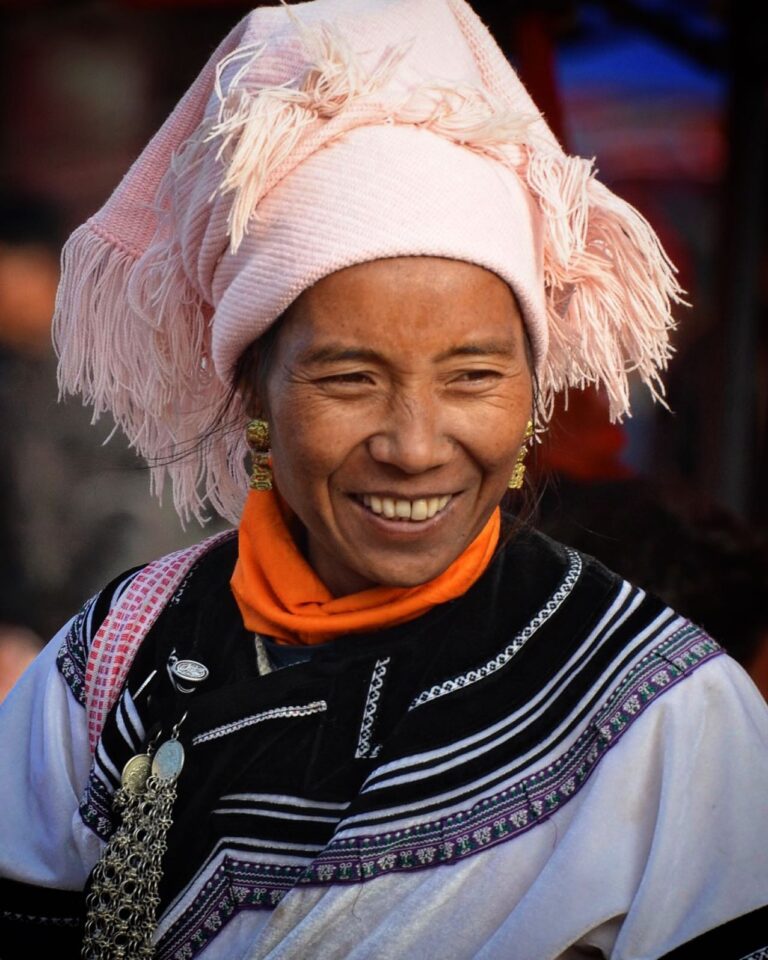 Hani woman from the Honghe prefecture, bordering Vietnam, one of my favourite places in Yunnan