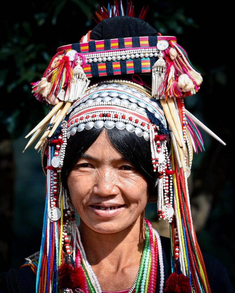 It’s been a while since I last posted about the “sharp-headed” Akha tribe near Menglian in Yunnan, bordering…