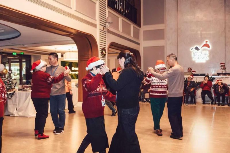 Santa knows the best parties have no age limit 🎅✨, image 3 of 4
