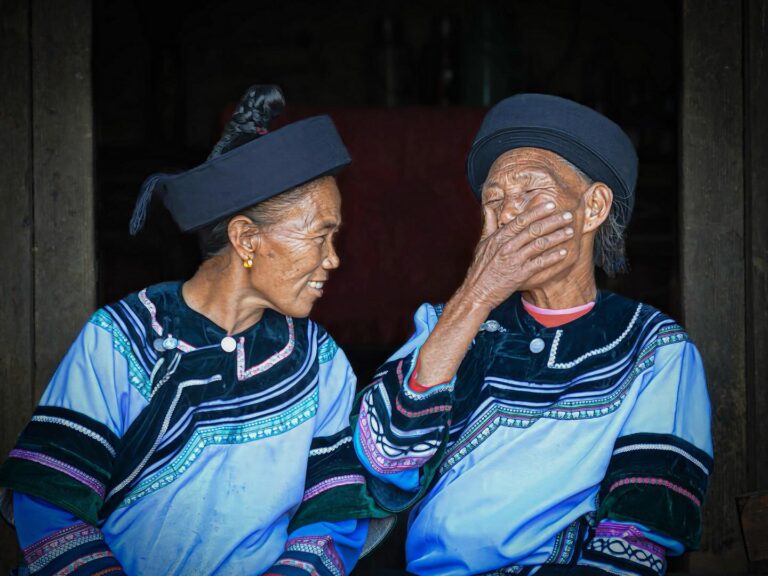 Yi sisters from Honghe, Yunnan